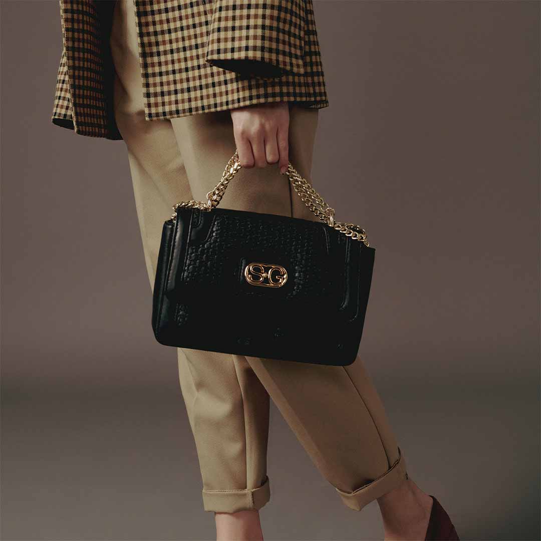 Addie Black Hand Woven Leather Sling Bags. - Image 9