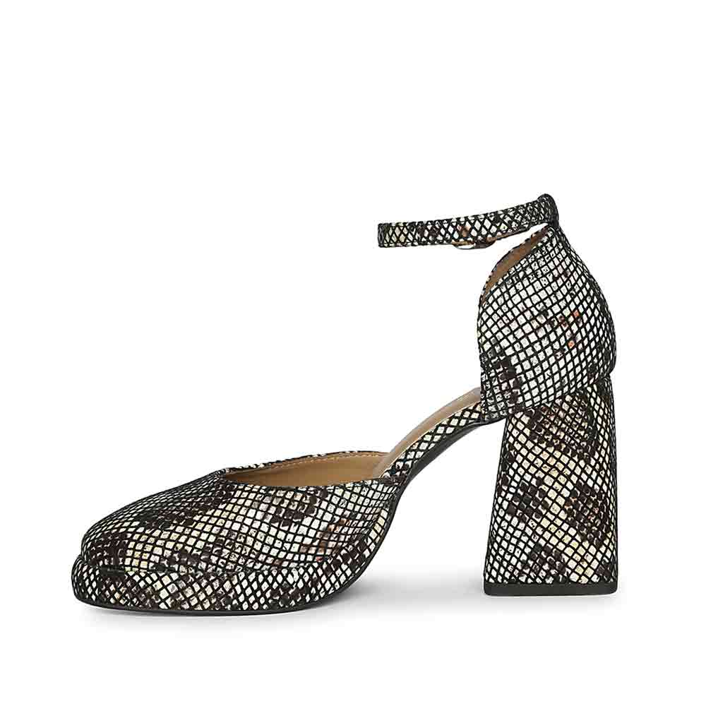 Saint Emma Brown and White Snake Print Leather Heels - Image 4