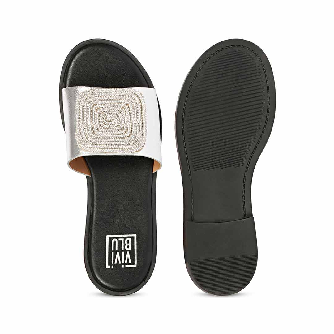 Freya Silver Leather Flat Sandals - Image 6
