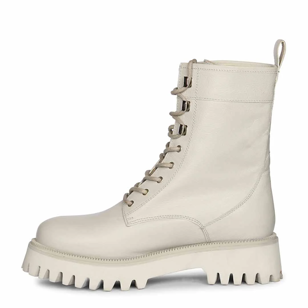 Saint Anastasia Ivory Leather Lace Up High Ankle Boots - Image 4