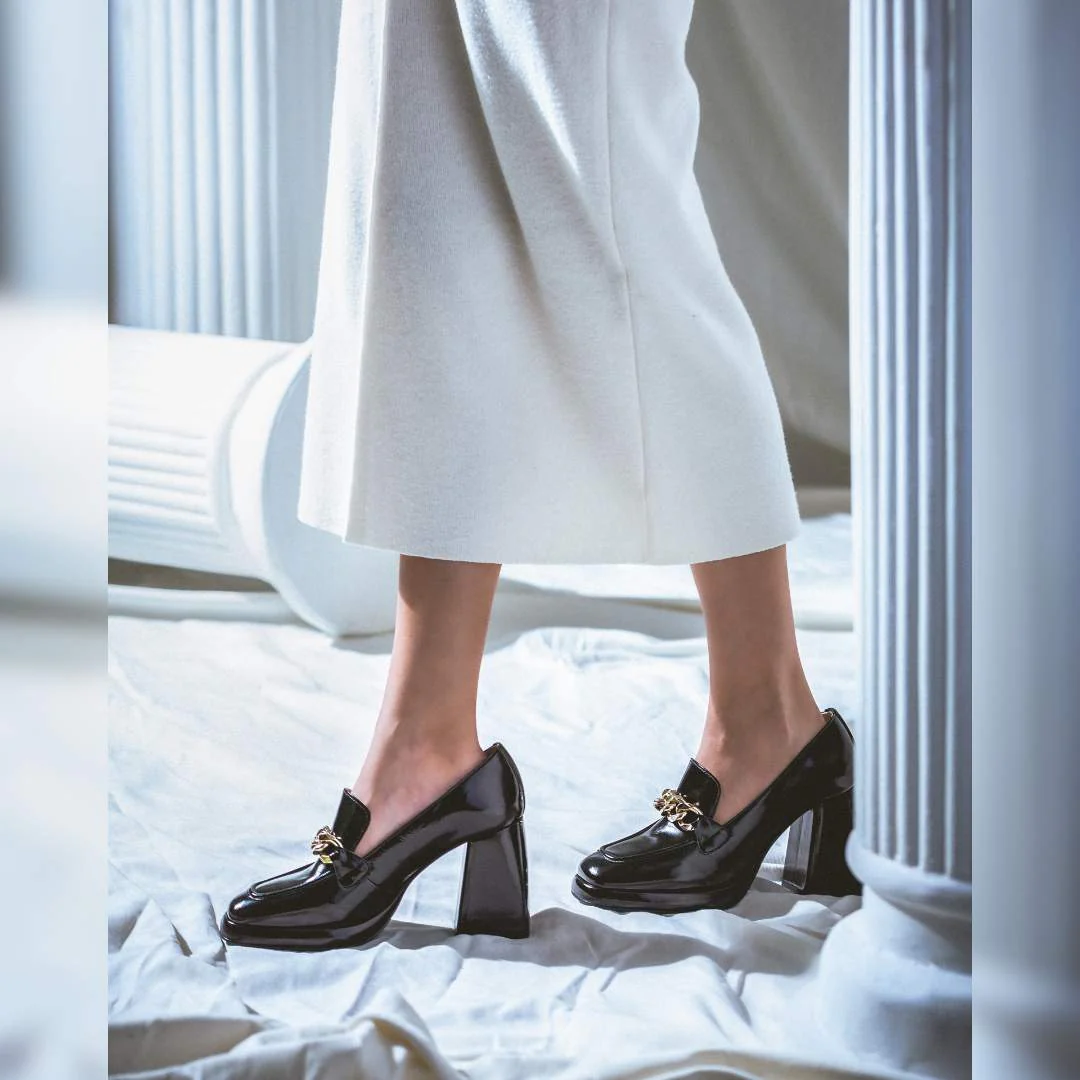 Saint Benoîte Black Patent Leather Handcrafted Moccasins - Image 2