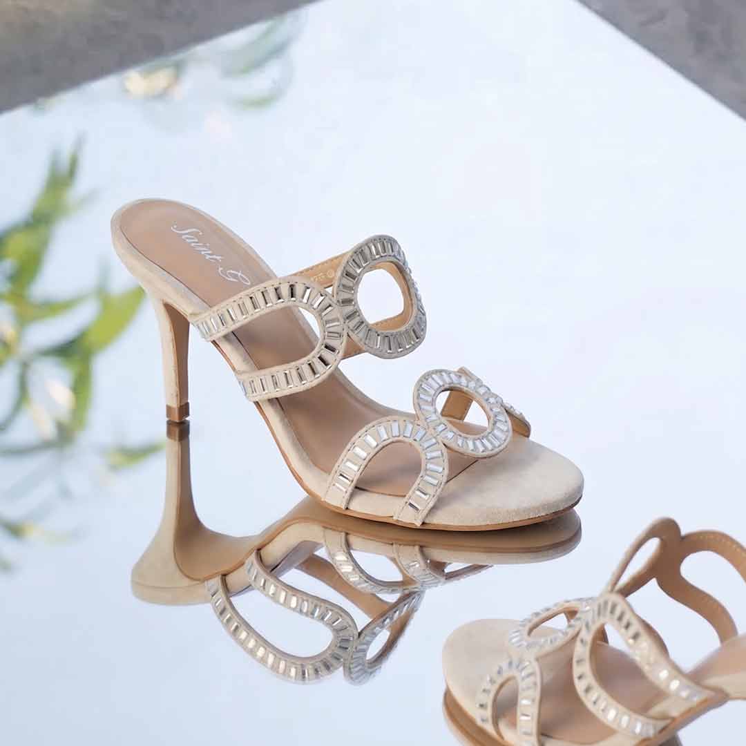 Saint Ivory Leather Heel - Image 2