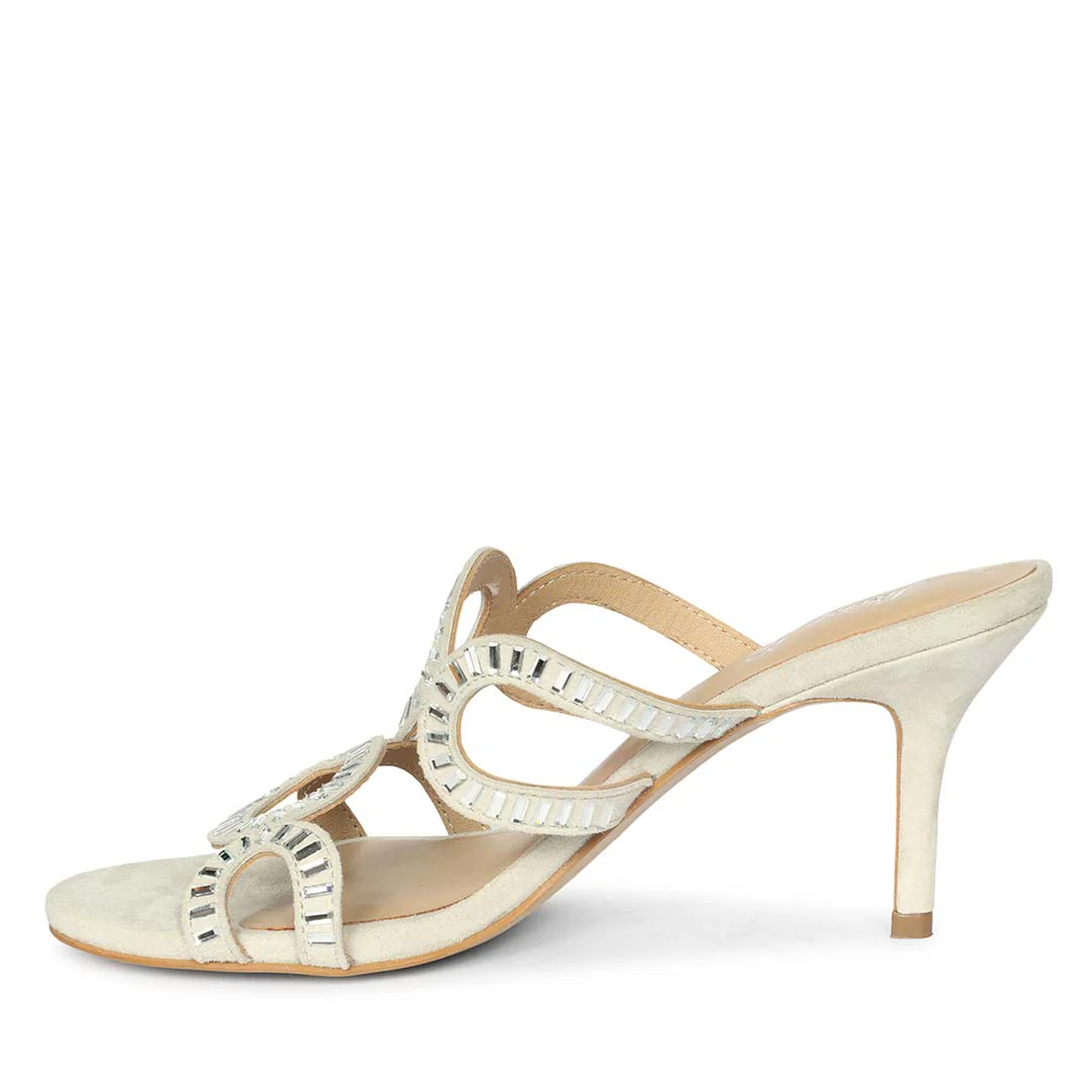 Saint Ivory Leather Heel - Image 4