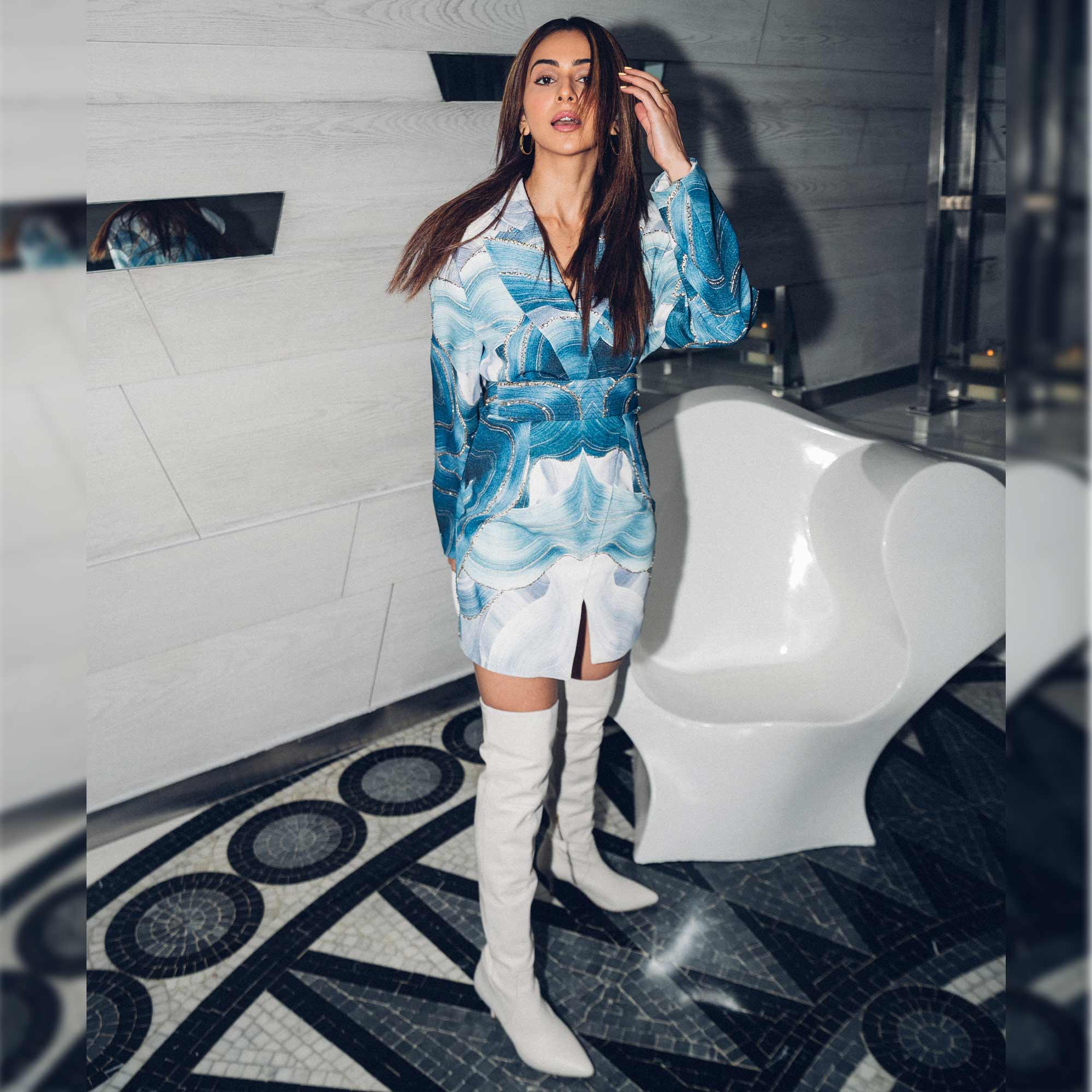 Saint Brigitte Off White Stretch Napa Thigh High Boots - Image 2