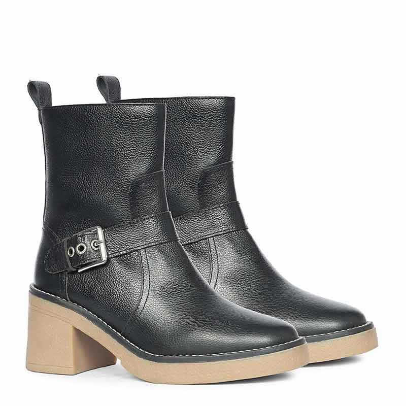 Saint Carmen Buckle Black Leather Ankle Boots - Image 3