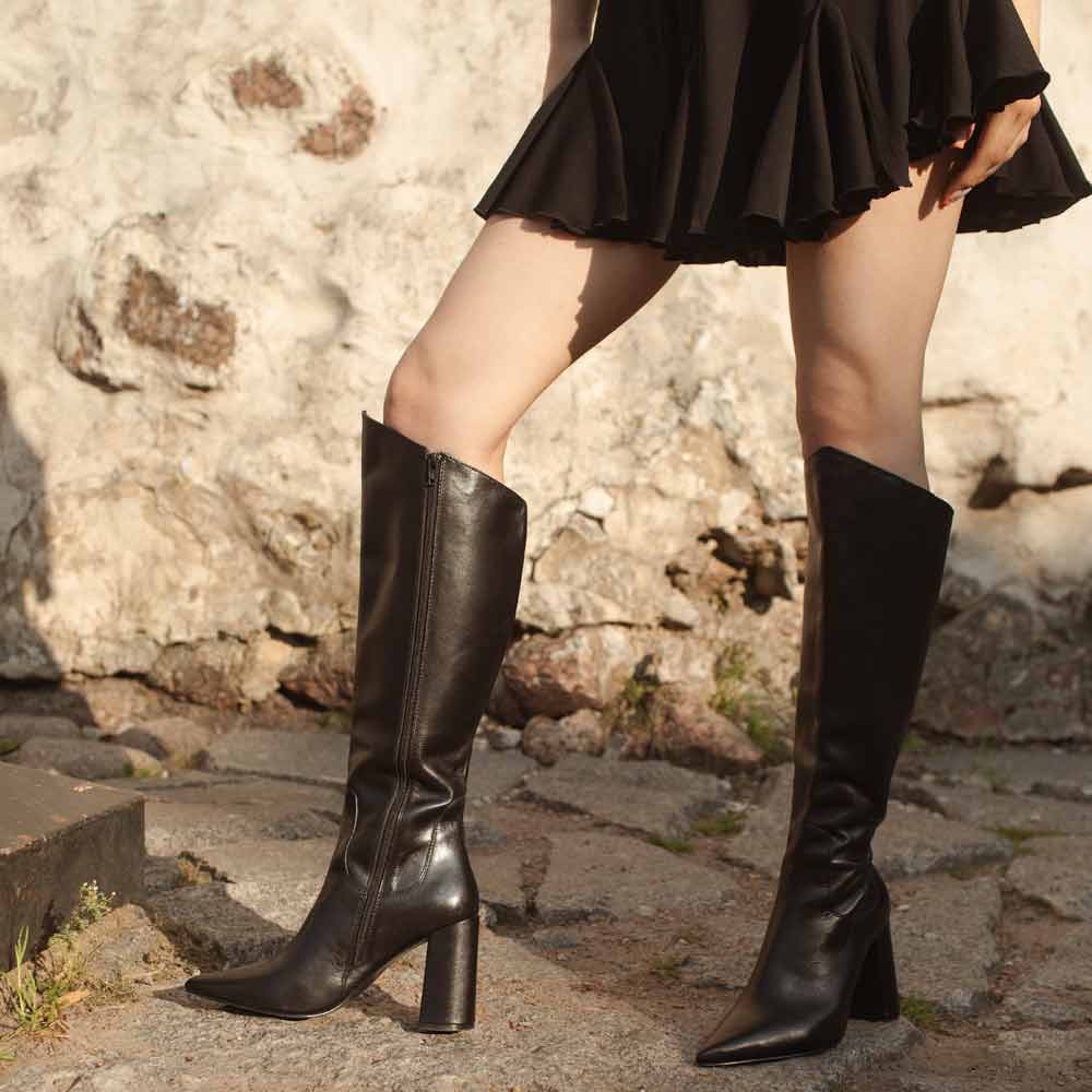 Saint Celia Black Leather Block Heel Long Boots - Image 2