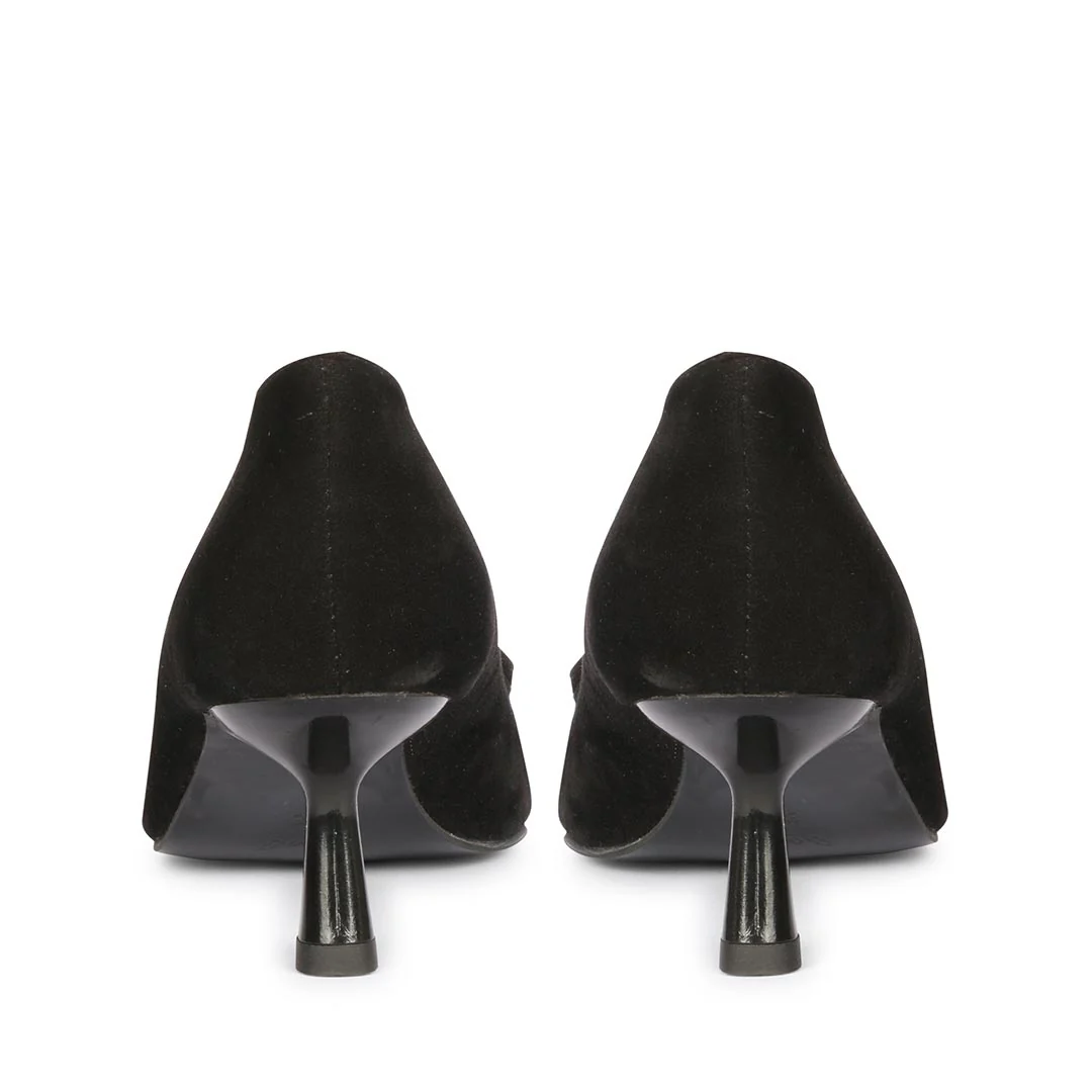 Saint Cora Black Rose Embellished Leather Pumps - Image 6