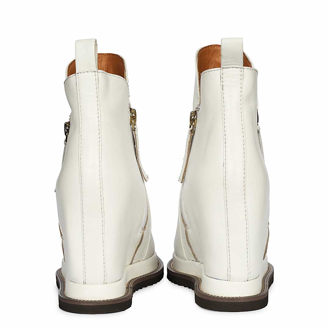 Saint Solange white Leather Inner Wedge Heel Ankle Boots - Image 5