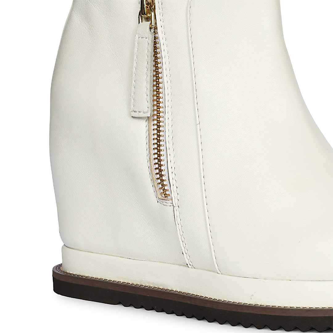 Saint Solange white Leather Inner Wedge Heel Ankle Boots - Image 7