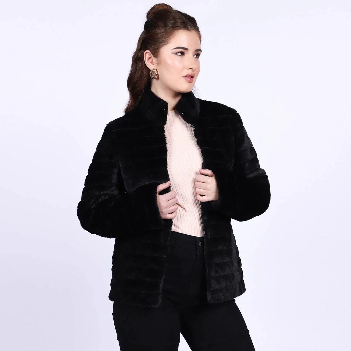Saint Fernanda Black Fur Women's Jackets - Image 2