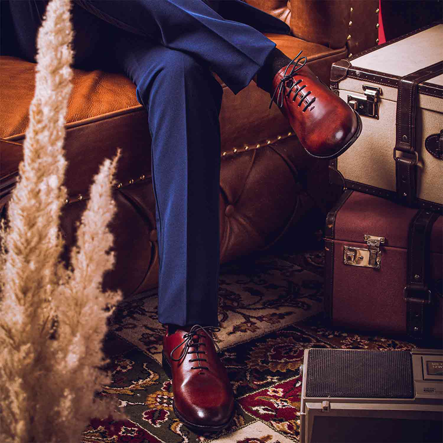 Saint Finn Red Leather Oxford Shoes - Image 2