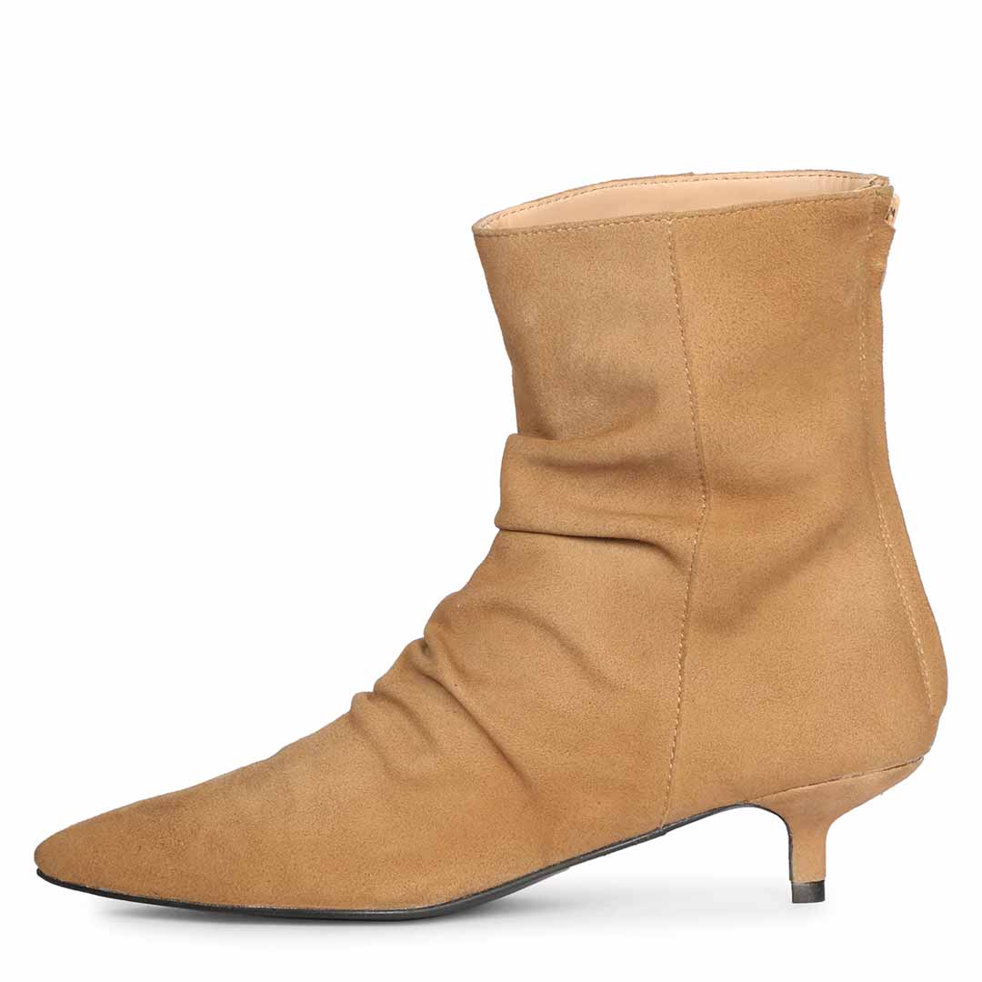 Saint Florino Beige Handcrafted Ankle Boots - Image 2