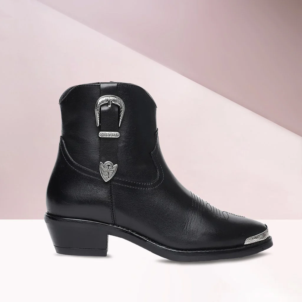 Saint Gessica Buckle Decorative Leather Ankle Boots - Image 2