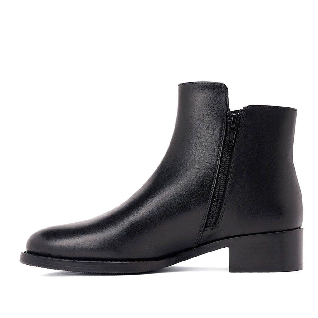 Saint Imelda Black Leather Handcrafted Side Zippers Ankle Boots - Image 4