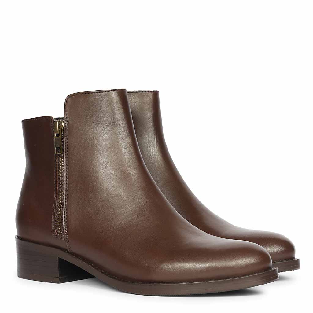 Saint Imelda Brown Leather Handcrafted Side Zippers Ankle Boots - Image 3