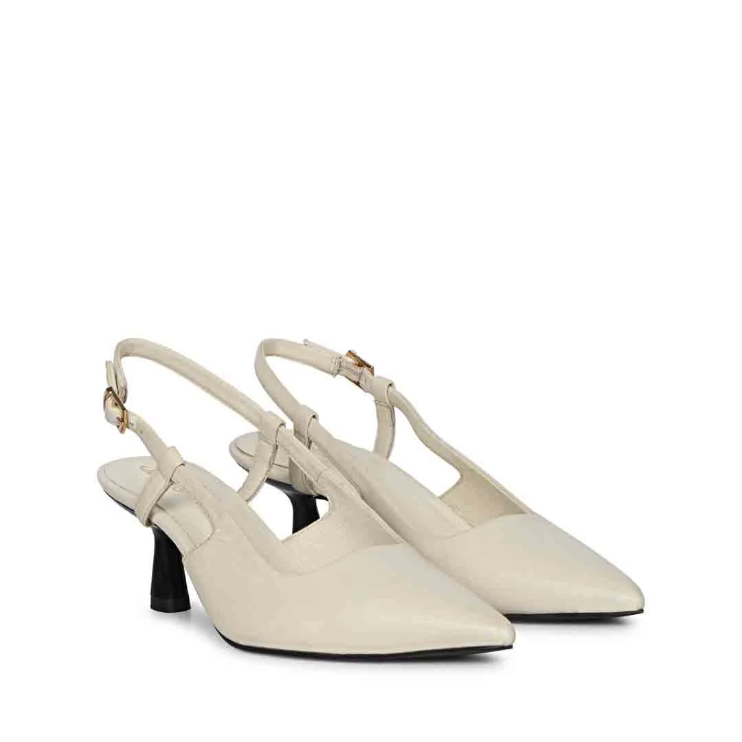 Saint Josie Offwhite Leather Pumps - Image 2