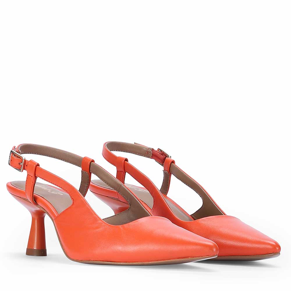 Saint Josie Orange Leather Pumps - Image 3