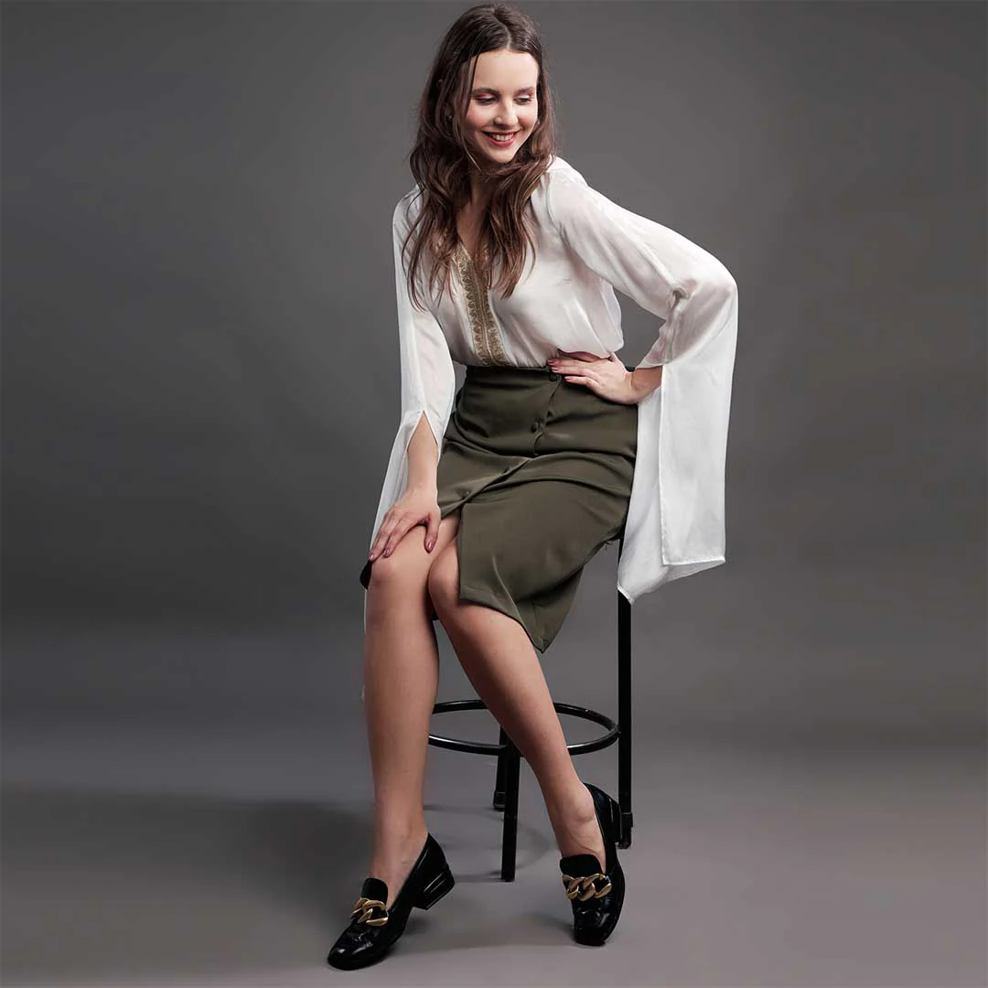 Saint Juliet Black Leather Handcrafted Moccasins - Image 2