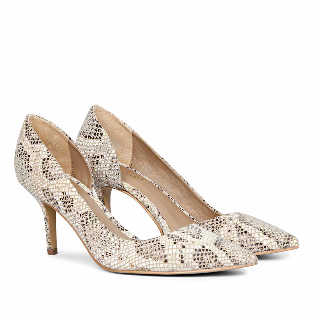 Saint Layla Beige Snake Print Leather Pumps - Image 3