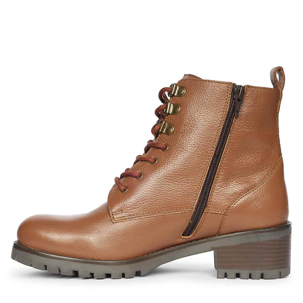Saint Moira Tan Leather Lace up Ankle Boots - Image 4