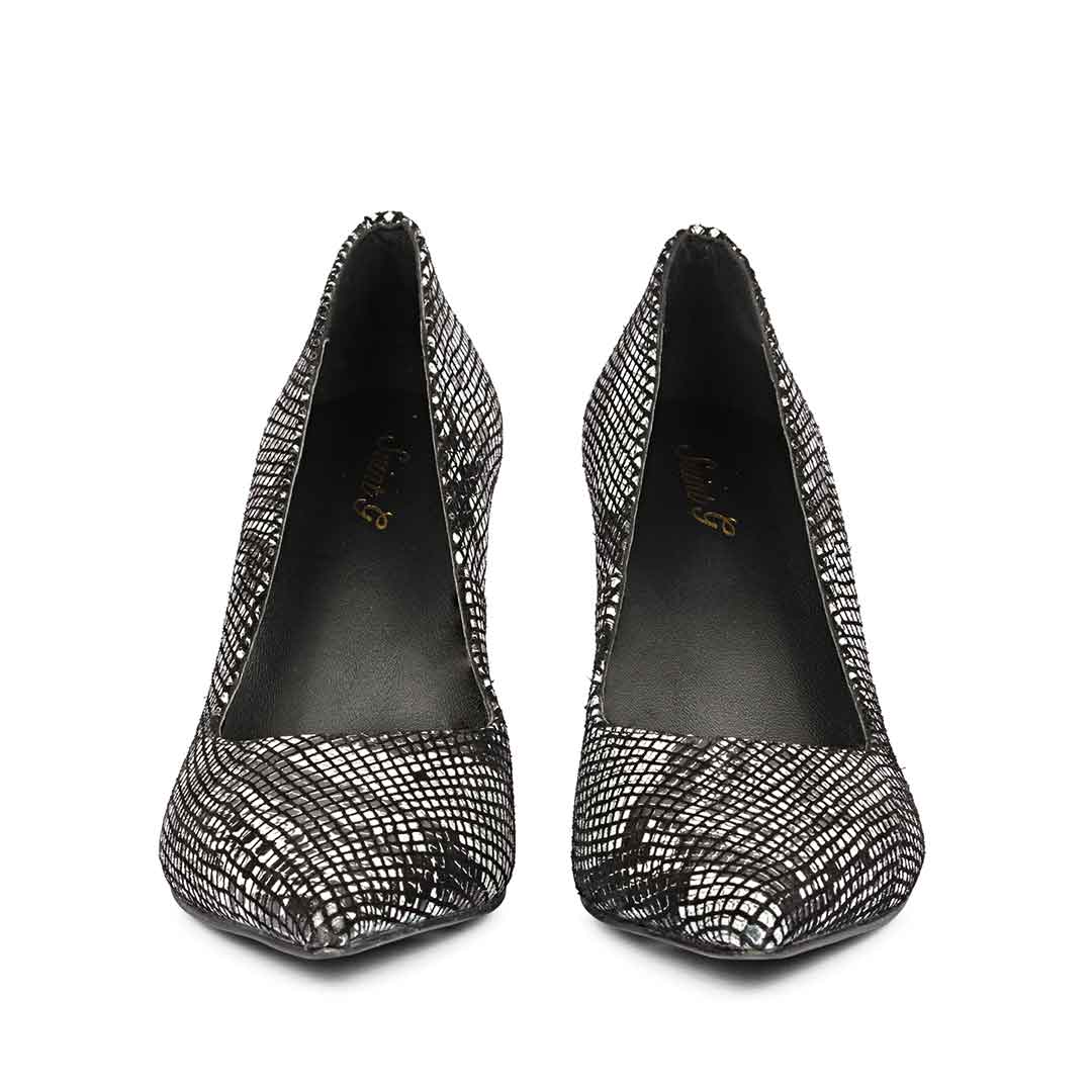 Saint Mirella Snake Print Black Leather Pumps - Image 5