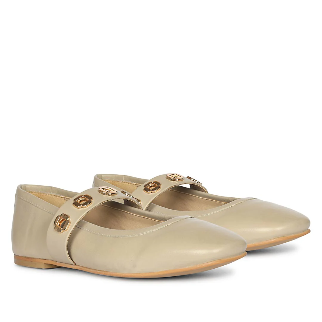 Saint Olwen Flower Eyelets Beige Leather Ballet Flats - Image 2
