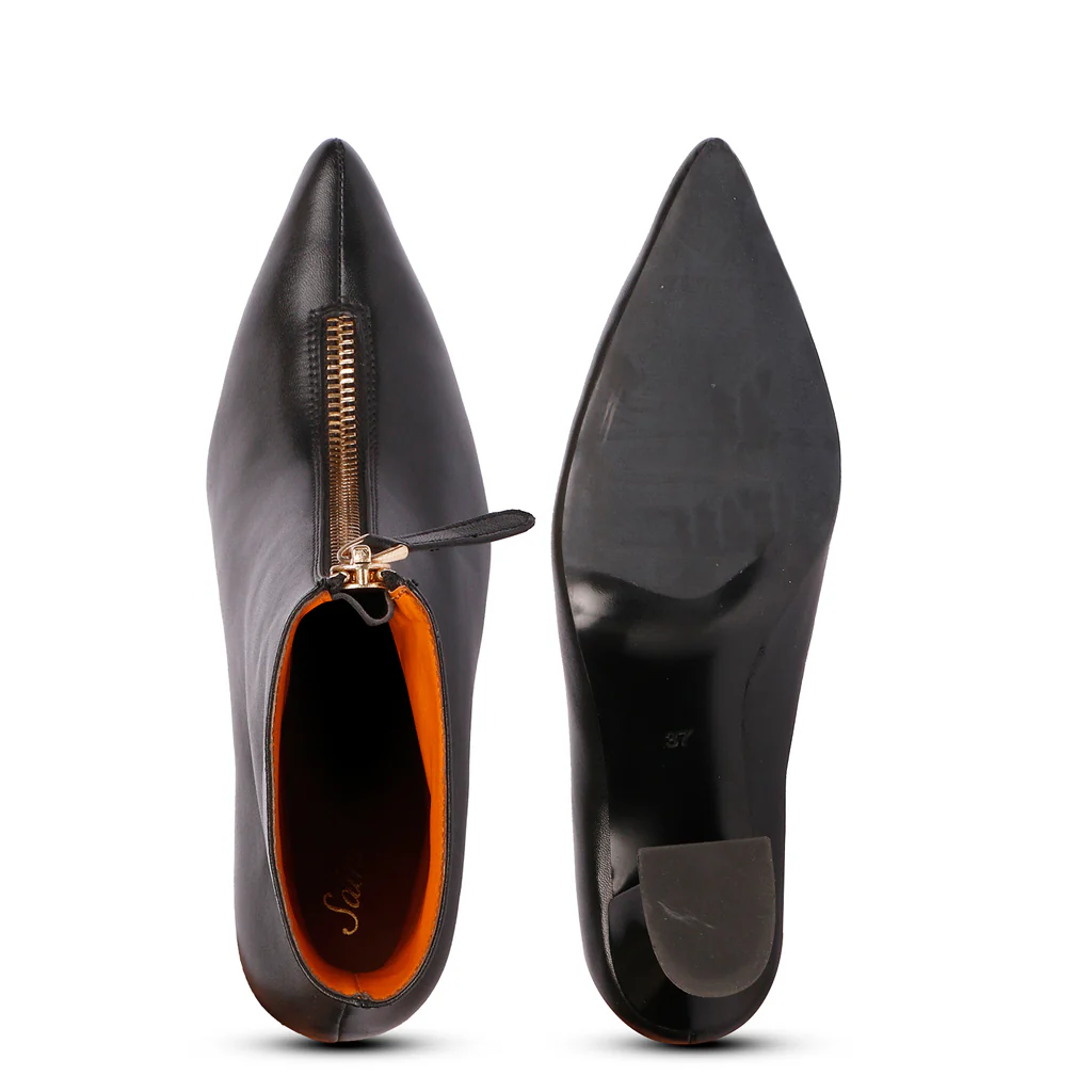 Saint Rose Black Leather Front Zipper Pointed Toe Heel Boots - Image 6