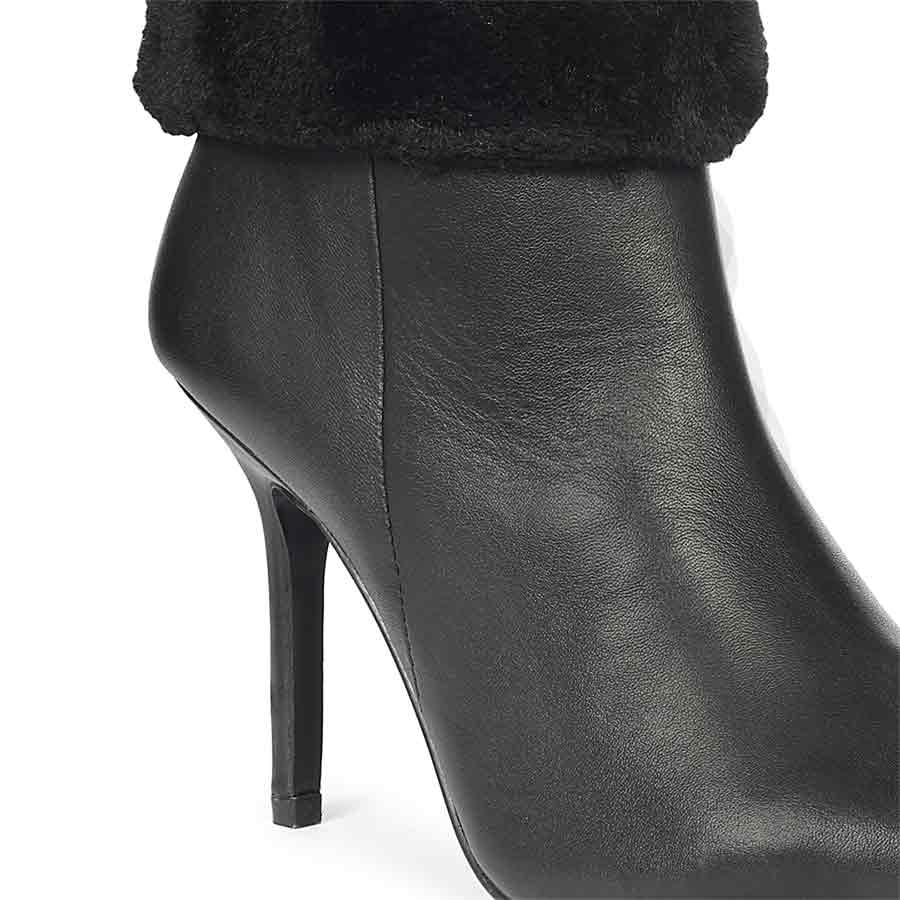 Saint Solveig Fur Cuff Black Leather Ankle Boots - Image 6