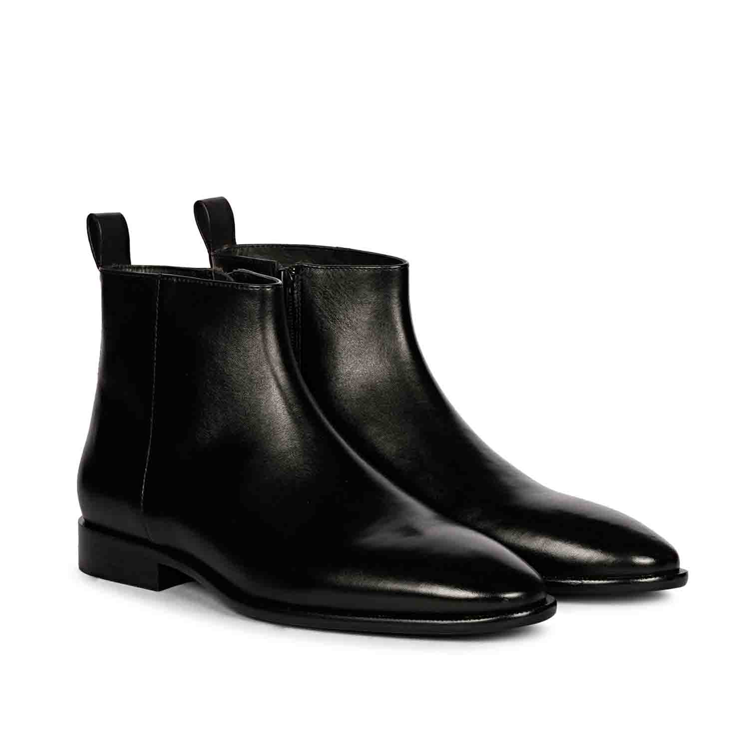 Saint Theo Black Leather Handcrafted Chelsea Boots - Image 3