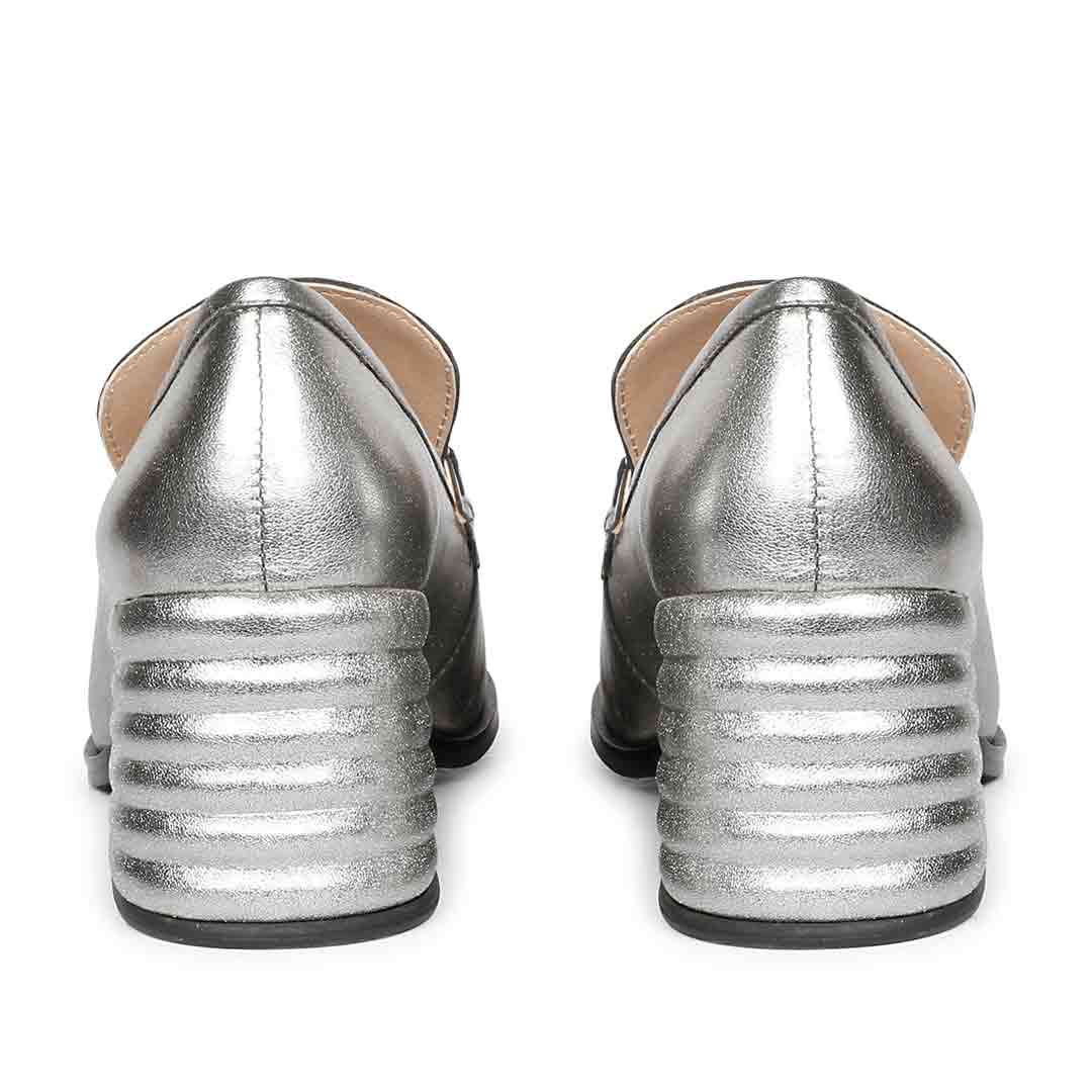 Saint Vera Gun Metallic Leather Handcrafted Moccasins - Image 5