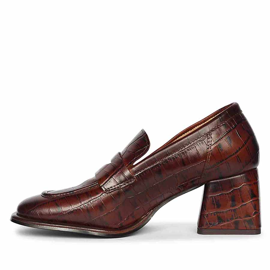 Saint Viviana Croc Embossed Chocolate Leather Moccasins - Image 5