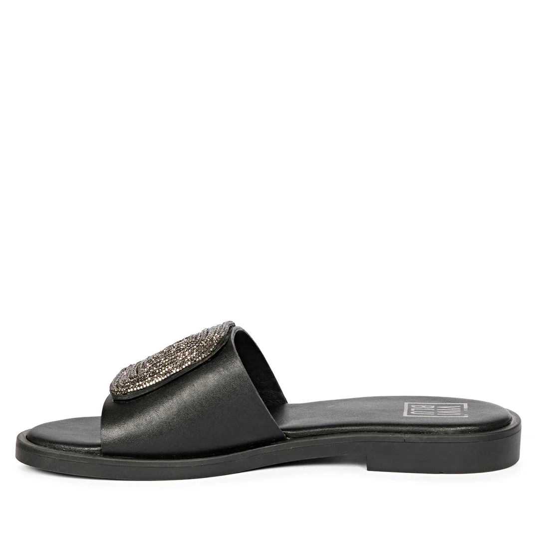 ViviBlu Black Leather Flat Sandals - Image 3