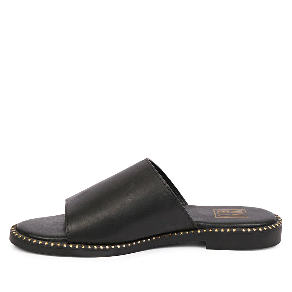 Aria Black Leather Flat Sandals - Image 3