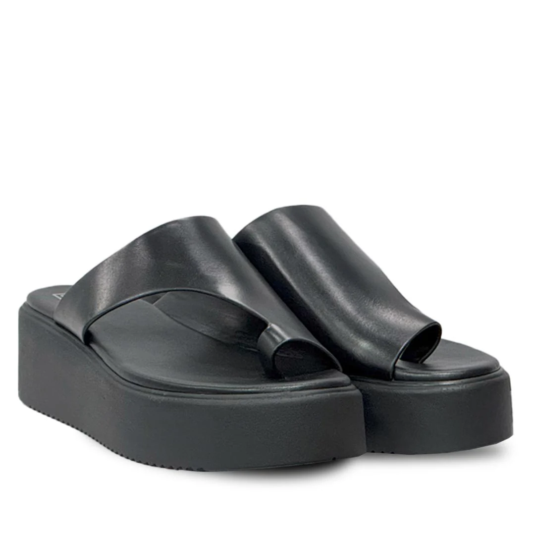 ViviBlu Black Leather Platform Sandals - Image 2