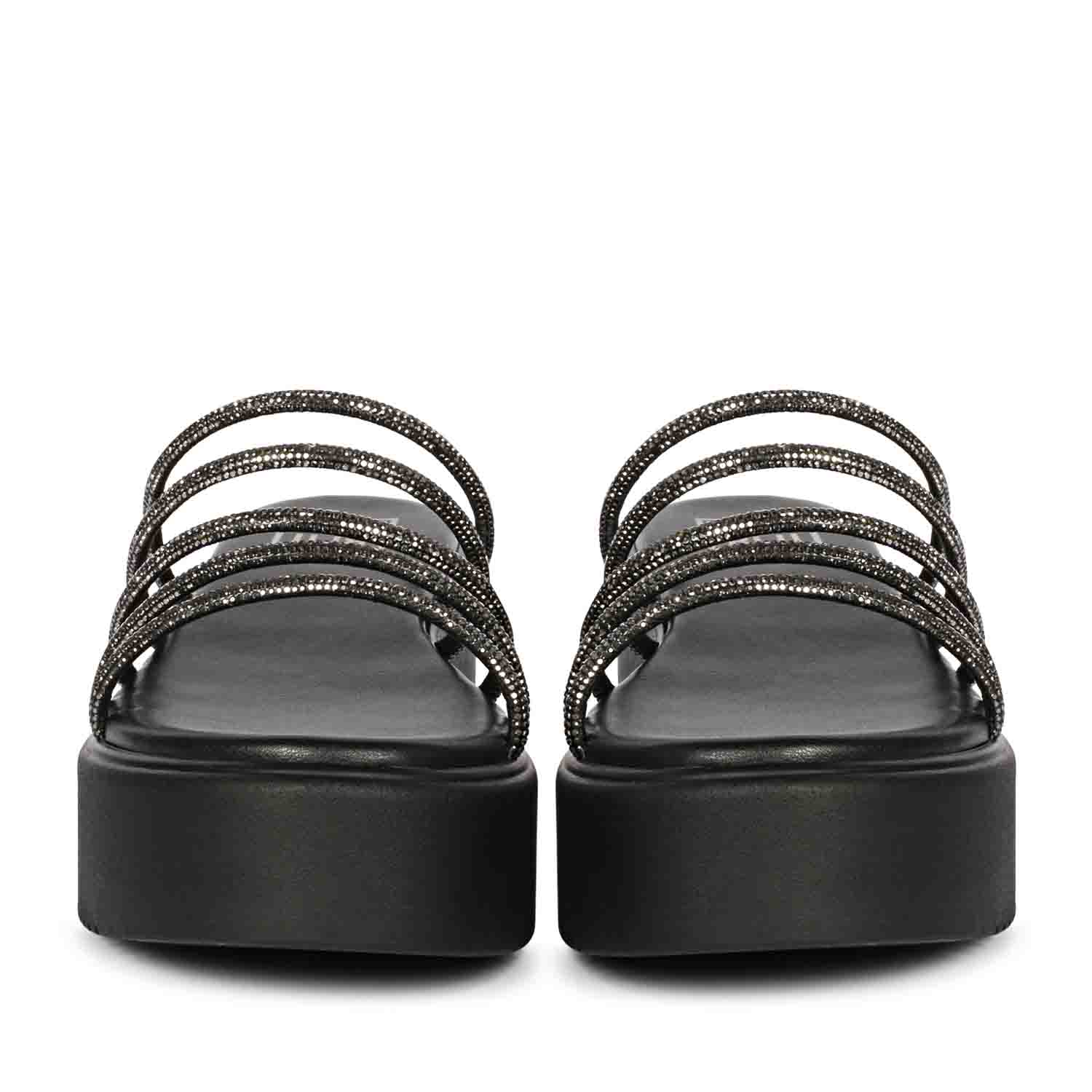 ViviBlu Black Leather Platform Sandals Embellished With Black Straps - Image 3
