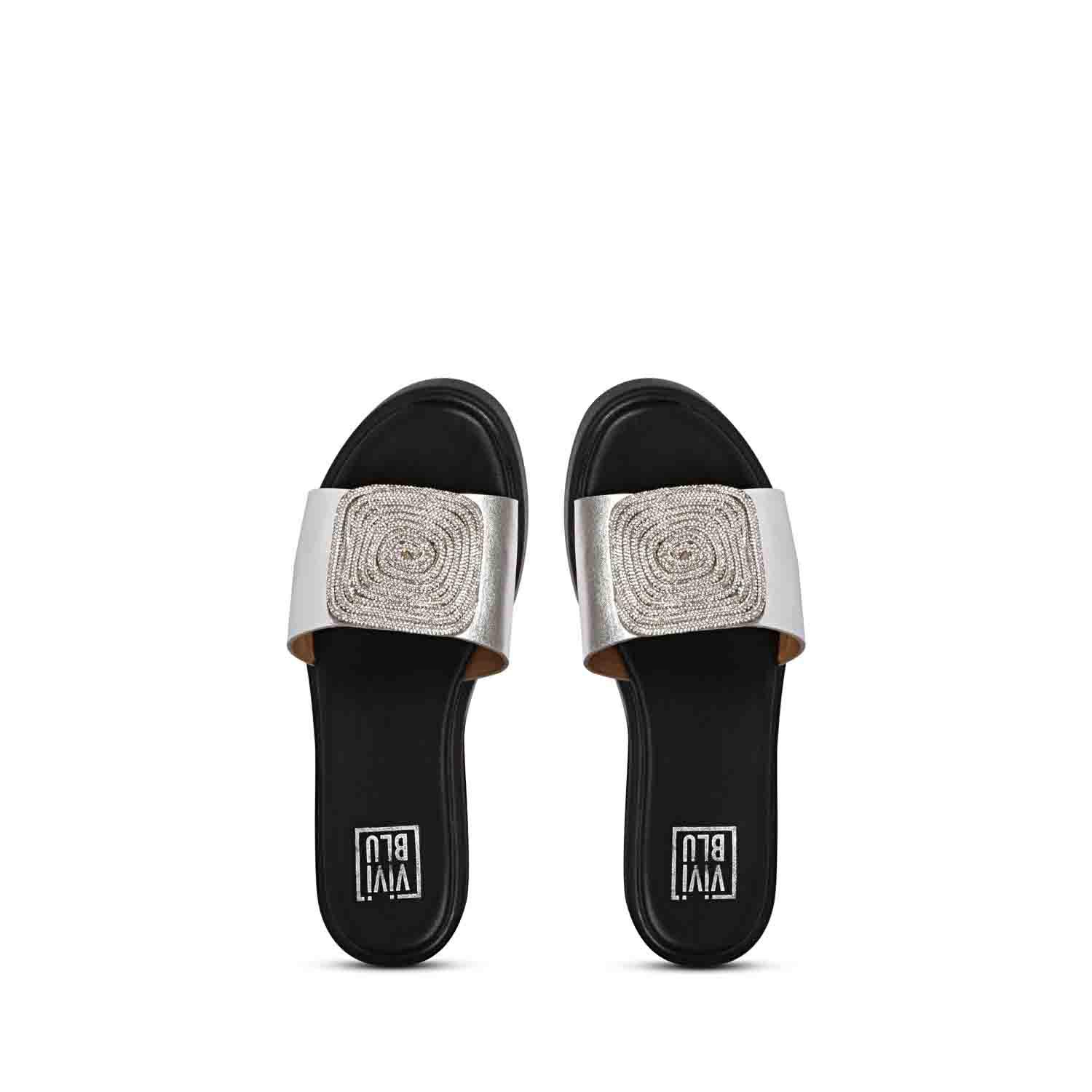 ViviBlu Silver Leather Platform Sandals - Image 6