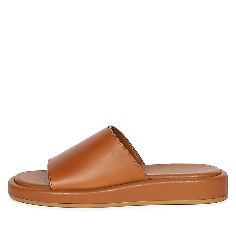 Zelora Tan Leather Flat Sandals - Image 4