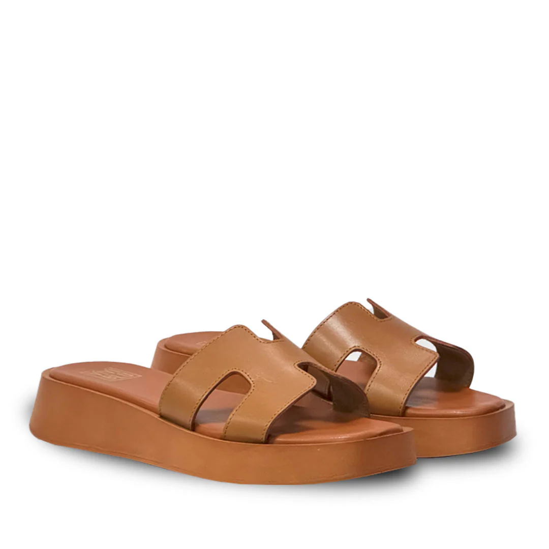 ViviBlu Tan Leather Platform Sandals - Image 2
