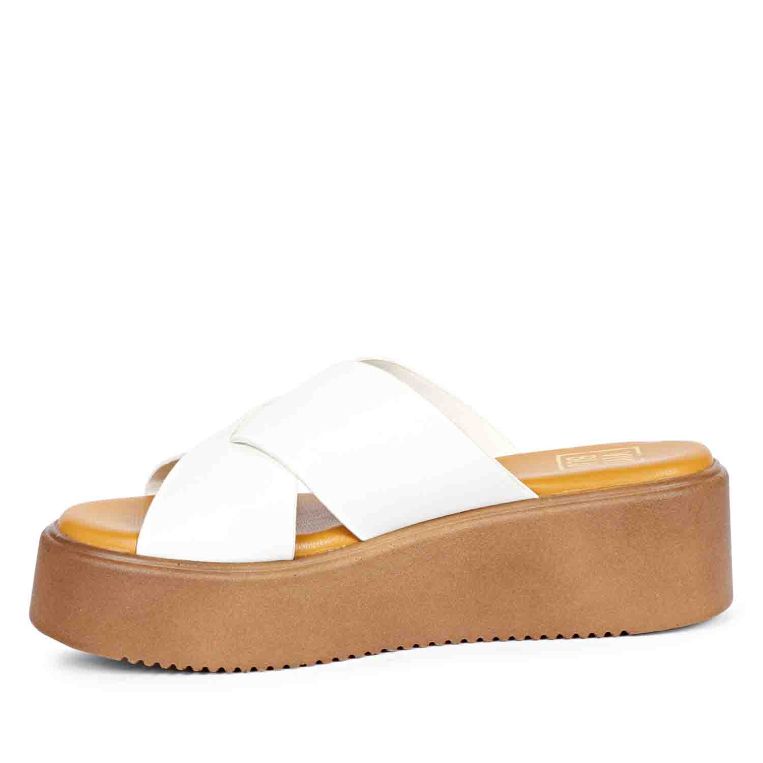 ViviBlu White Leather Platform Sandals - Image 4